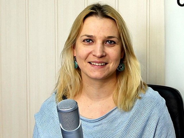 Anna-Szafranowska-gość-Radia-5-20-04-16-e1461161347233